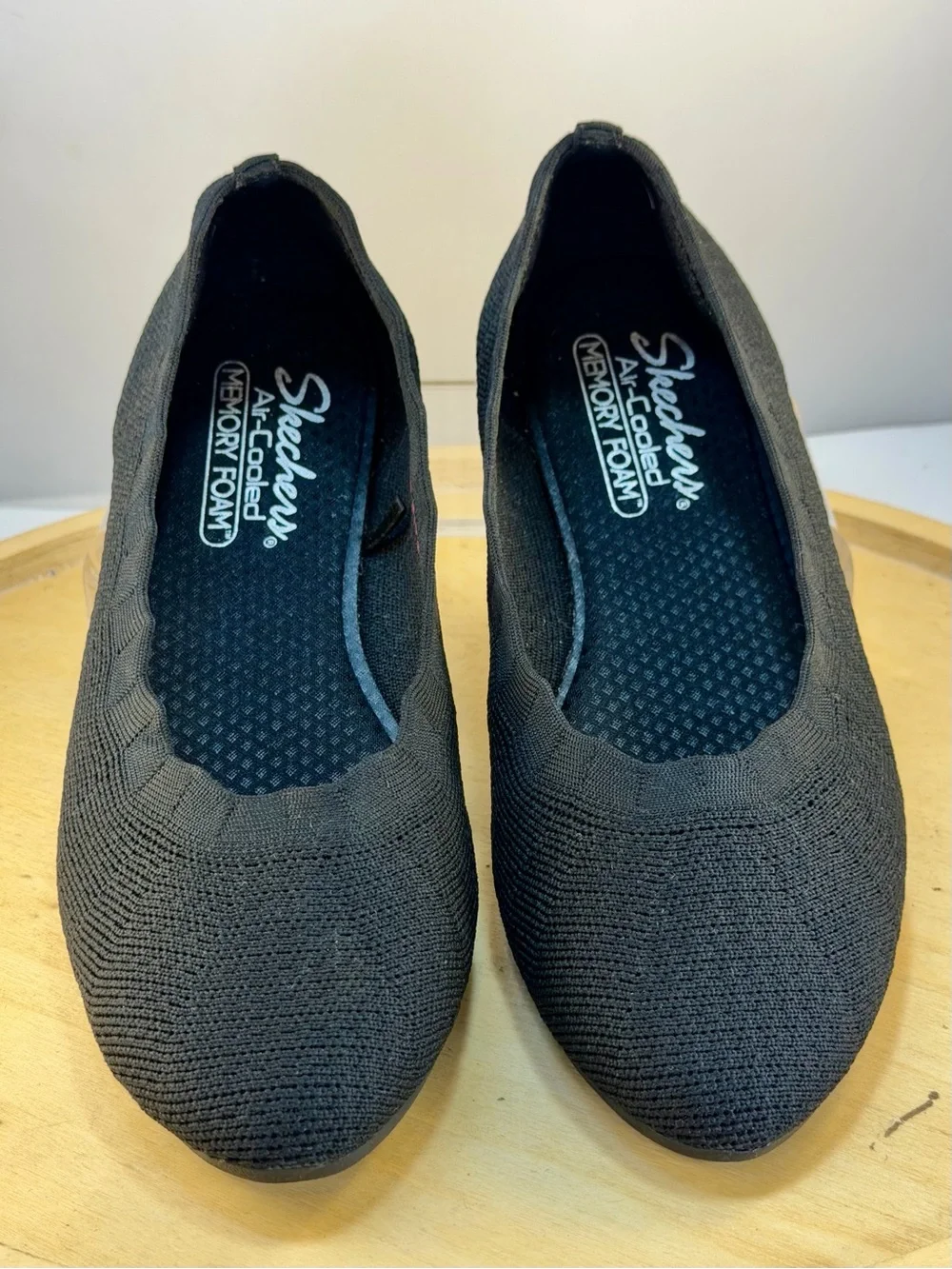 Skechers cleo style